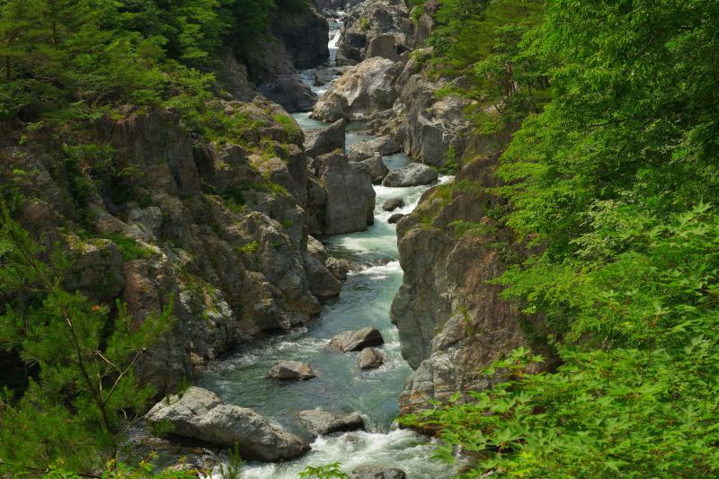 大観| 龍王峡を代表する景観のひとつ。むささび橋の少し上流側にある展望場所から、峡谷の絶景を味わうことができます。