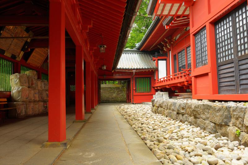 [ 日光二荒山神社中宮祠 ]  