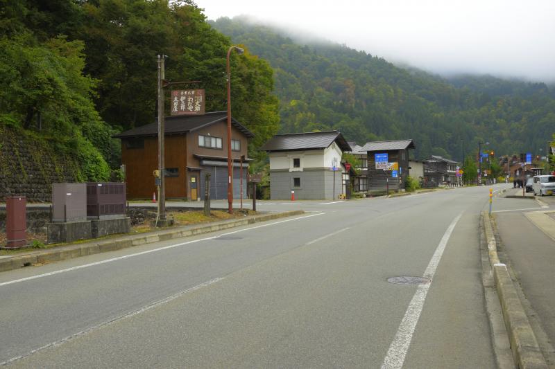 [ 城山展望台 ]  