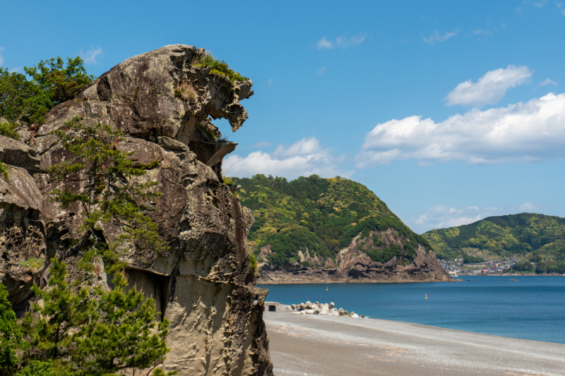 獅子岩| 