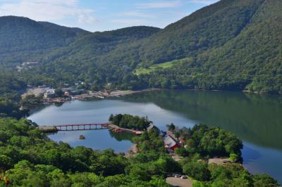 大沼全景| 登山道からは全体を見下ろすことができます。