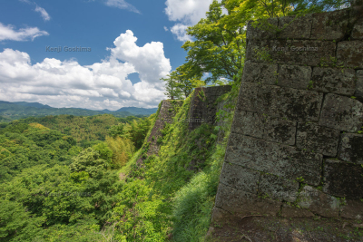 岡城跡| 